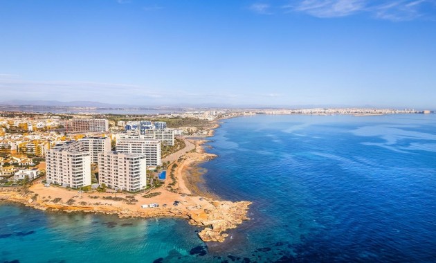 1. Apartment / flat - Sale - Torrevieja - Punta prima