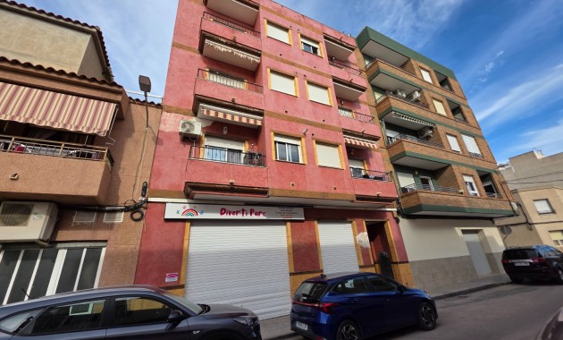 Apartamento / piso - Venta - Almoradi - Centro