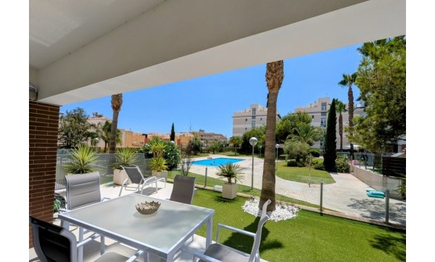 Apartamento / piso - Venta - Orihuela Costa - Villamartín