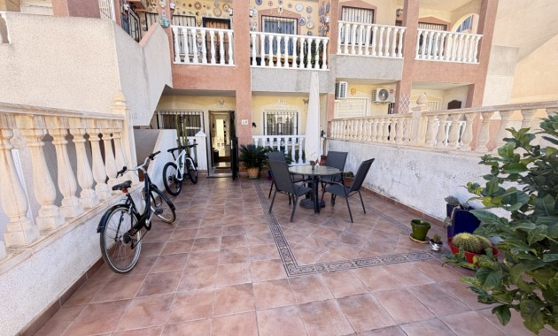 Apartamento / piso - Venta - Orihuela Costa - Villamartin
