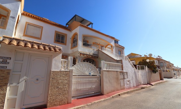 Apartamento / piso - Venta - Torrevieja - Altos del Limonar