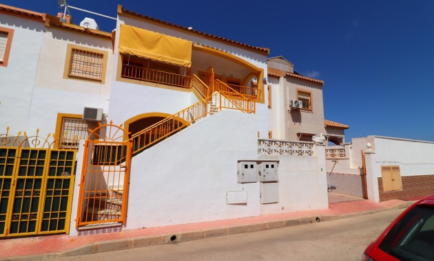 Apartamento / piso - Venta - Torrevieja - Altos del Limonar