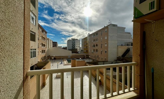 Apartamento / piso - Venta - Torrevieja - Centro