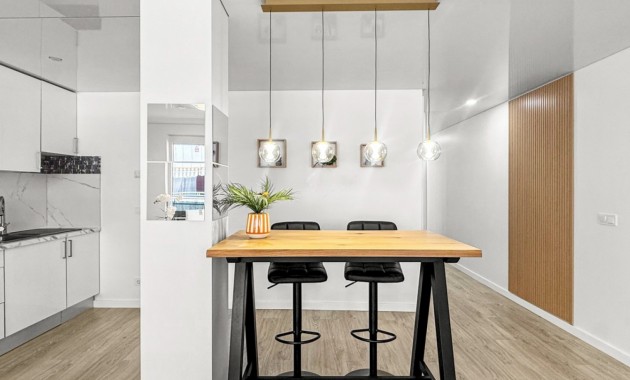 Apartamento / piso - Venta - Torrevieja - El Acequión - Los Náufragos