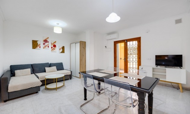 Apartamento / piso - Venta - Torrevieja - Estacion de autobuses
