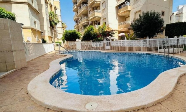 Apartamento / piso - Venta - Torrevieja - Habaneras