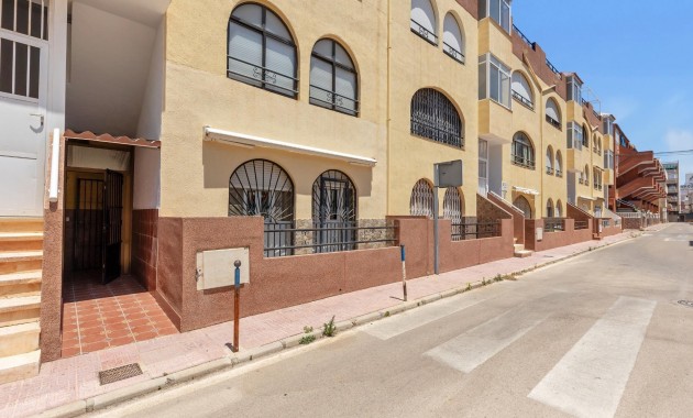 Apartamento / piso - Venta - Torrevieja - La Mata pueblo