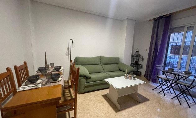 Apartamento / piso - Venta - Torrevieja - Los Europeos
