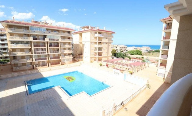Apartamento / piso - Venta - Torrevieja - Los Europeos