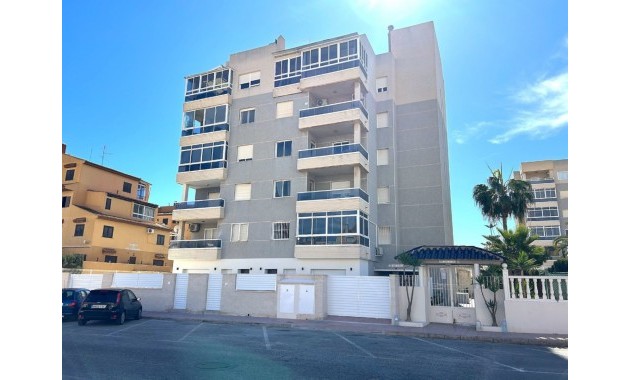 Apartamento / piso - Venta - Torrevieja - Nueva Torrevieja - Aguas Nuevas