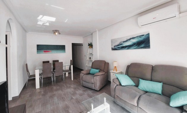 Apartamento / piso - Venta - Torrevieja - Paseo maritimo