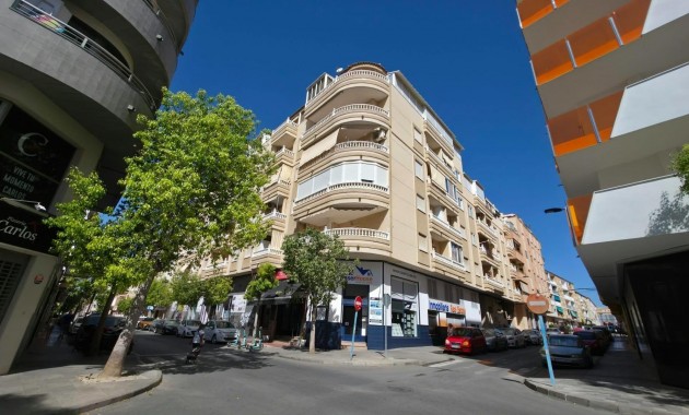 Apartamento / piso - Venta - Torrevieja - Paseo maritimo