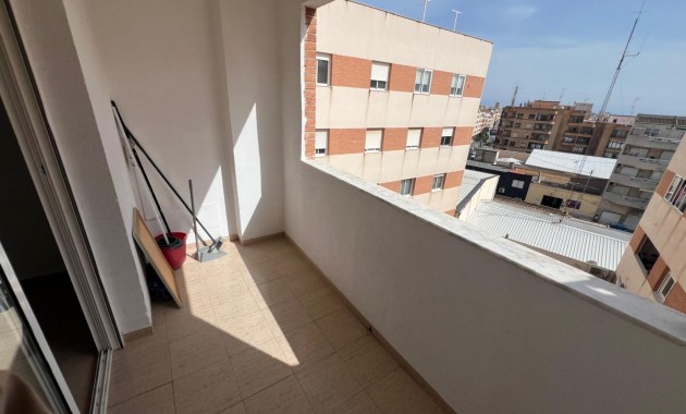 Apartamento / piso - Venta - Torrevieja - Playa de los locos