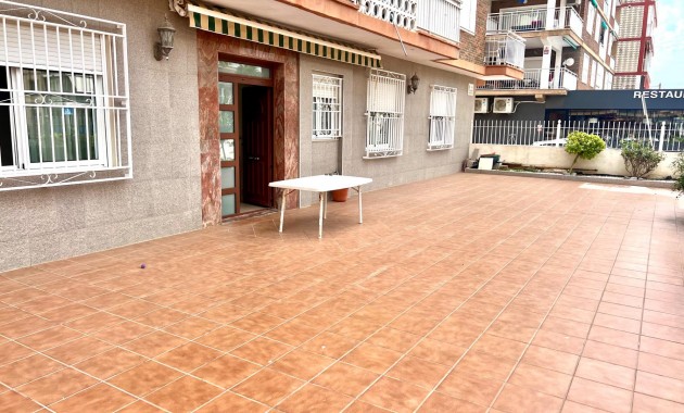 Apartamento / piso - Venta - Torrevieja - Playa de los Naufragos