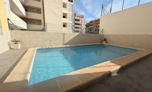 Apartamento / piso - Venta - Torrevieja - Playa del cura