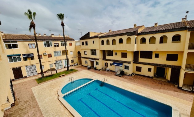 Apartamento / piso - Venta - Torrevieja - Punta prima