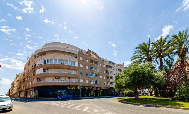 Apartamento / piso - Venta - Torrevieja - torrevieja