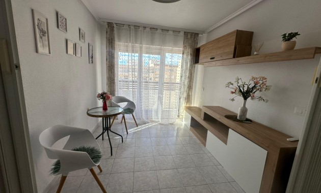 Apartamento / piso - Venta - Torrevieja - torrevieja