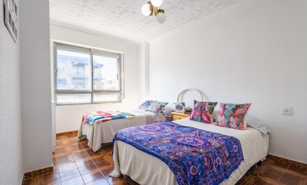 Apartamento / piso - Venta - Torrevieja - torrevieja