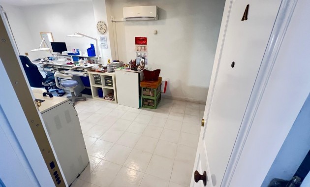 Apartamento / piso - Venta - Torrevieja - torrevieja
