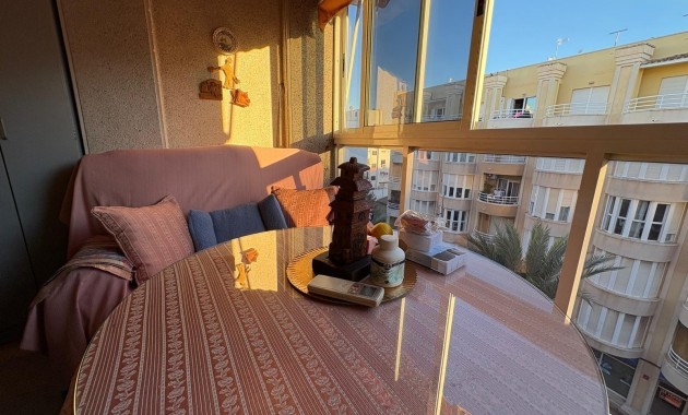 Apartamento / piso - Venta - Torrevieja - torrevieja