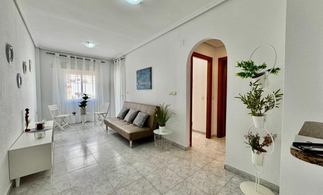 Apartamento / piso - Venta - Torrevieja - torrevieja