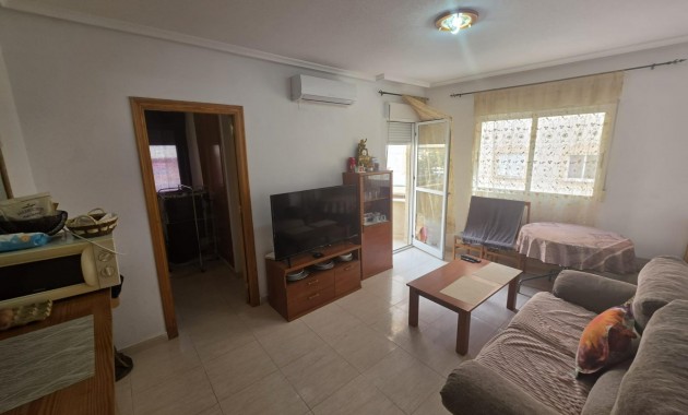 Apartamento / piso - Venta - Torrevieja - torrevieja