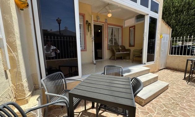 Apartamento / piso - Venta - Torrevieja - torrevieja