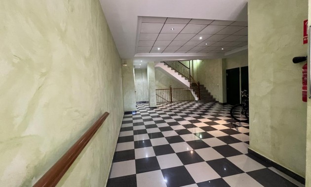 Apartamento / piso - Venta - Torrevieja - torrevieja