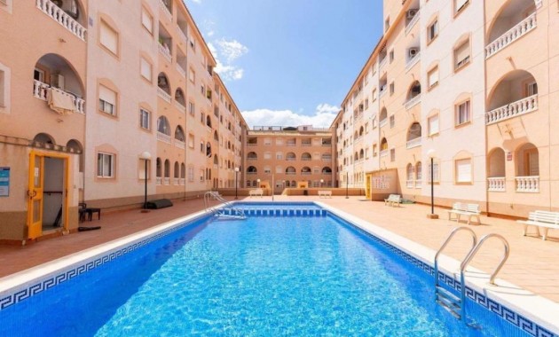 Apartamento / piso - Venta - Torrevieja - torrevieja