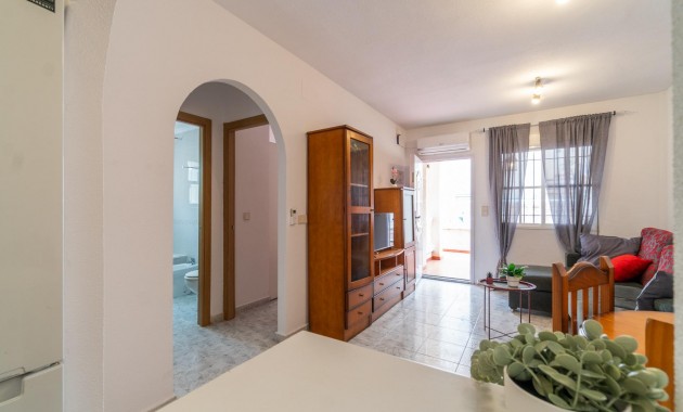 Apartment / flat - Long time Rental - Orihuela Costa -
                Playa Flamenca