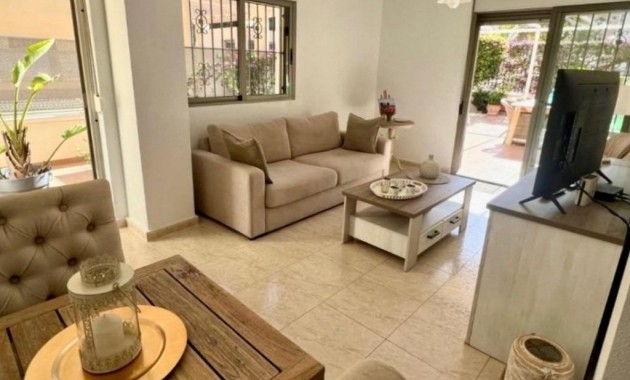 Apartment / flat - Sale - Guardamar del Segura - CENTRO