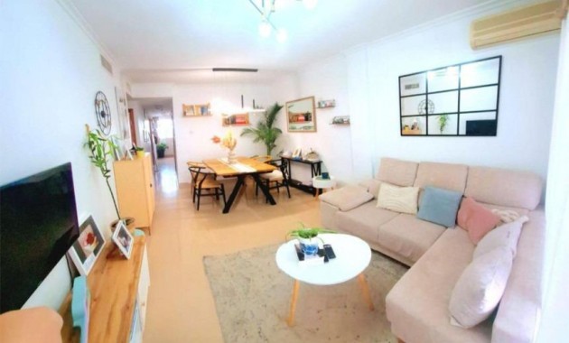 Apartment / flat - Sale - Guardamar del Segura - PUERTO