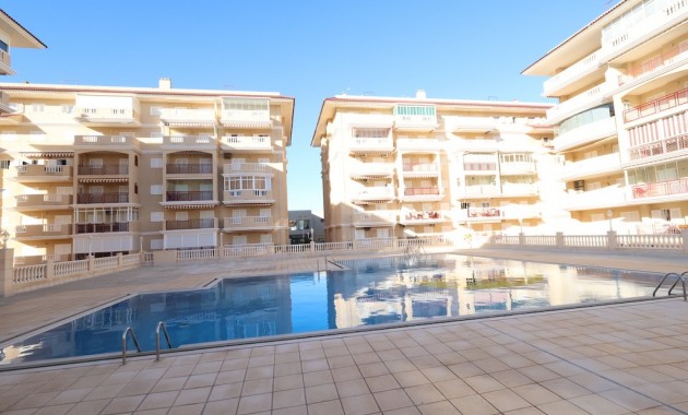 Apartment / flat - Sale - La Mata - La Mata