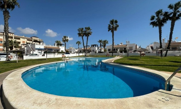 Apartment / flat - Sale - Orihuela Costa - La Chismosa