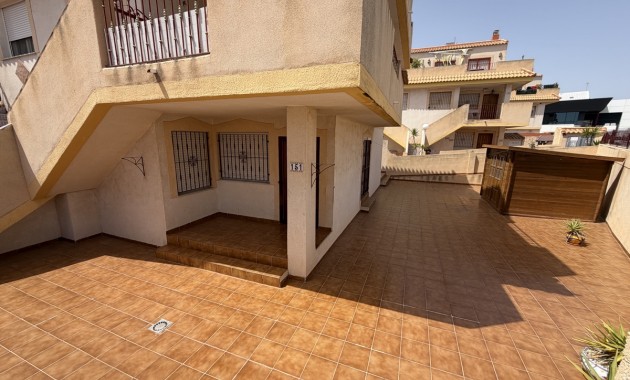 Apartment / flat - Sale - Orihuela Costa - La Zenia