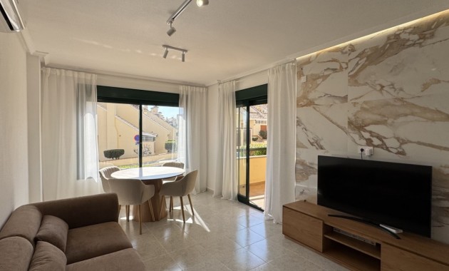 Apartment / flat - Sale - Orihuela Costa - Lomas de Campoamor