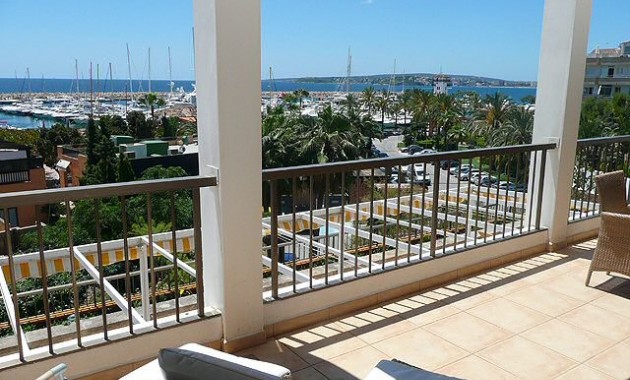 Apartment / flat - Sale - Portals Nous - Calvià