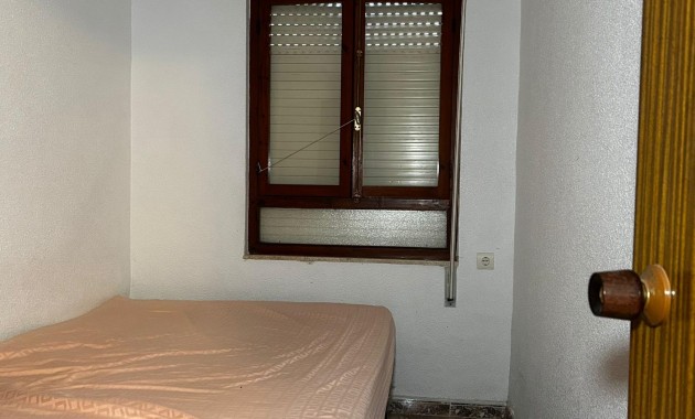 Apartment / flat - Sale - Torrevieja - Acequion