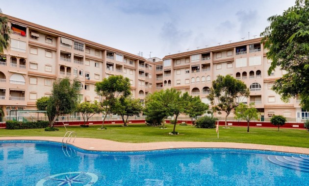 Apartment / flat - Sale - Torrevieja - Centro