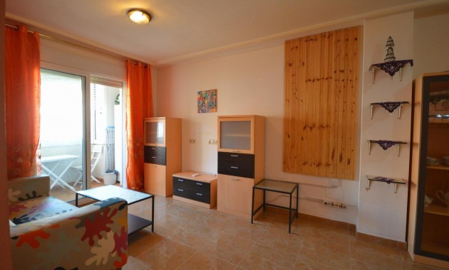 Apartment / flat - Sale - Torrevieja - Centro