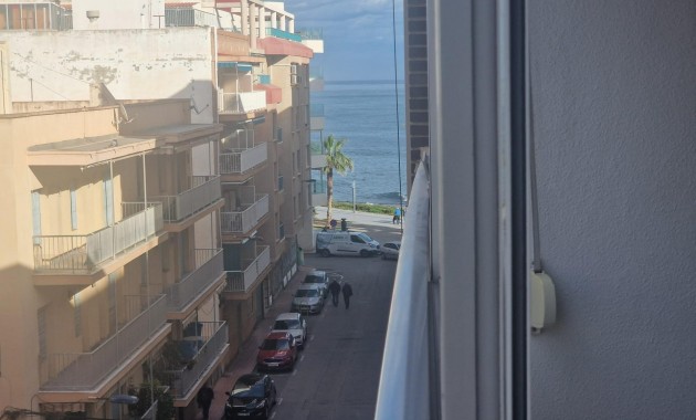 Apartment / flat - Sale - Torrevieja - Centro