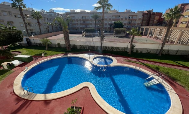Apartment / flat - Sale - Torrevieja - Comunidad Valenciana