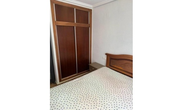 Apartment / flat - Sale - Torrevieja - Estacion de autobuses