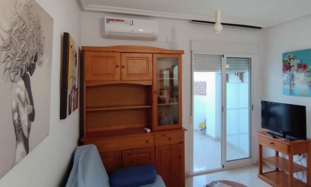 Apartment / flat - Sale - Torrevieja - Estacion de autobuses