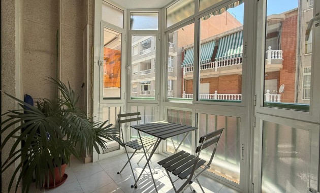 Apartment / flat - Sale - Torrevieja - Estacion de autobuses