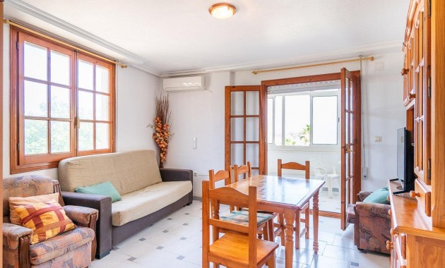 Apartment / flat - Sale - Torrevieja - La Mata pueblo