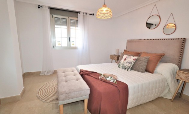 Apartment / flat - Sale - Torrevieja - Los Balcones