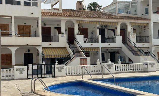 Apartment / flat - Sale - Torrevieja - Los Frutales