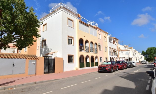Apartment / flat - Sale - Torrevieja - Mar Azul